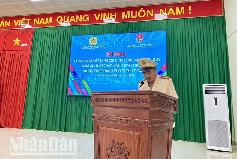 Huyện đầu tiên ở Đắk Lắk giới thiệu Công an chính quy bầu giữ chức danh Phó Bí thư Đoàn xã, Bí thư Chi đoàn Công an xã ảnh 2