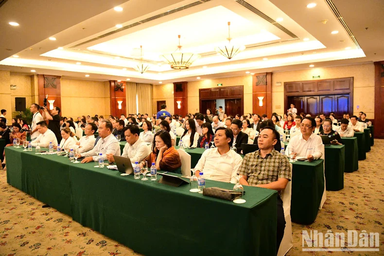 Hội thảo "Tháo gỡ bất cập chính sách để phát huy vai trò của kinh tế tư nhân trong nền kinh tế Việt Nam" ảnh 3