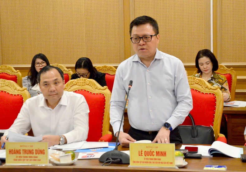 Nêu bật truyền thống vẻ vang 100 năm Báo chí cách mạng Việt Nam ảnh 1