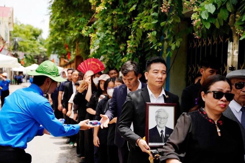 Tấm lòng thanh niên Thủ đô với Tổng Bí thư Nguyễn Phú Trọng ảnh 1