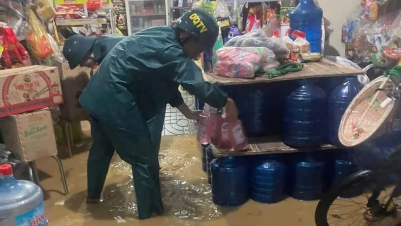 Mưa lớn gây ngập và làm thiệt hại nhiều công trình ở Bình Dương ảnh 6