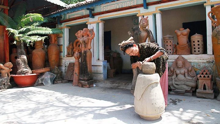 Độc đáo gốm Chăm ảnh 4