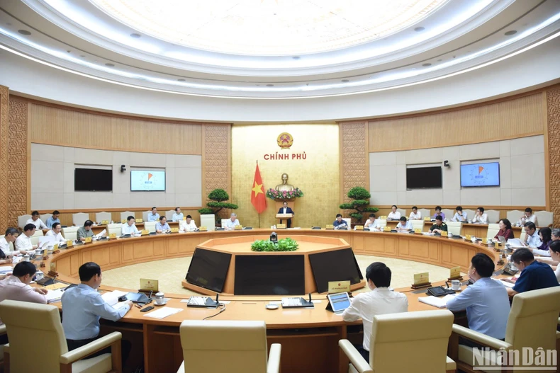 Thủ tướng Phạm Minh Chính chủ trì phiên họp Chính phủ chuyên đề xây dựng pháp luật tháng 5/2025 ảnh 4