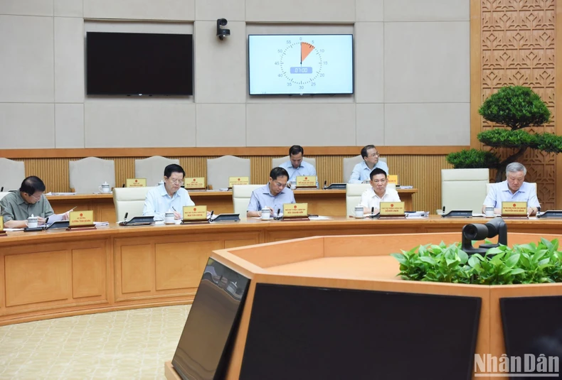 Thủ tướng Phạm Minh Chính chủ trì phiên họp Chính phủ chuyên đề xây dựng pháp luật tháng 5/2025 ảnh 2