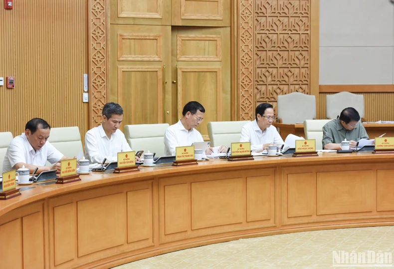 Thủ tướng Phạm Minh Chính chủ trì phiên họp Chính phủ chuyên đề xây dựng pháp luật tháng 5/2025 ảnh 6