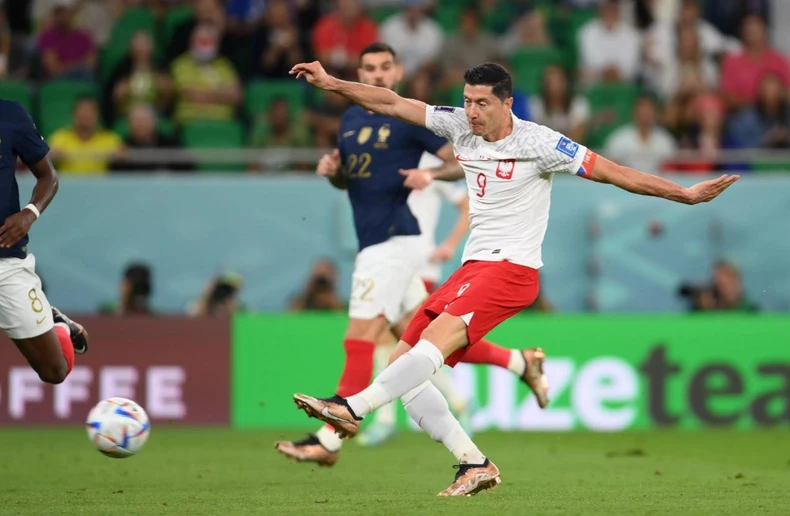 Mbappe lập cú đúp, đưa Pháp vào tứ kết World Cup 2022 ảnh 2