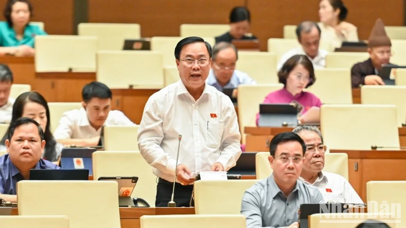 Cần giải pháp ổn định bộ máy và đời sống nhân dân khi tổ chức chính quyền địa phương 2 cấp ảnh 1