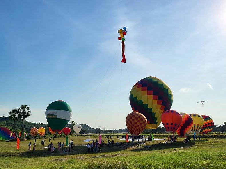 Hình ảnh ấn tượng tại Lễ hội khinh khí cầu Tri Tôn 2022 ảnh 2