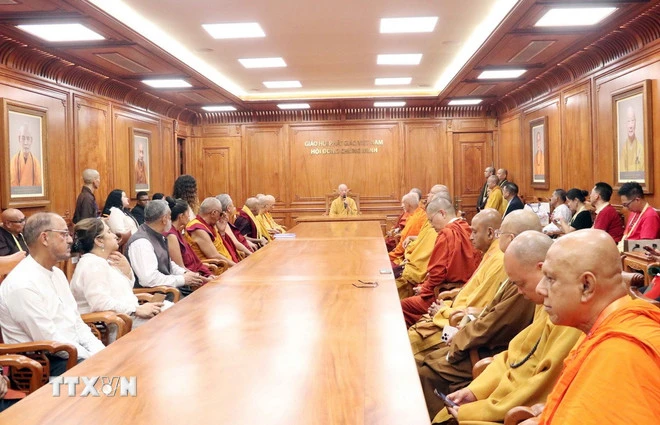 Hòa thượng Pháp chủ Giáo hội Phật giáo Việt Nam tiếp trưởng các đoàn dự Đại lễ Vesak ảnh 2