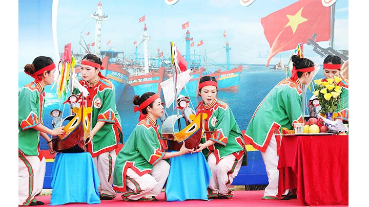 Linh thiêng Lễ khao lề thế lính Hoàng Sa ảnh 2
