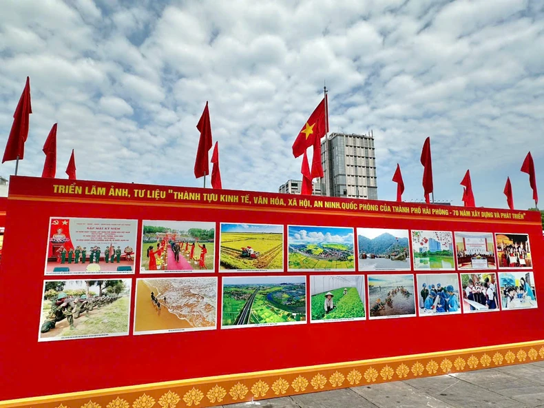 Triển lãm thành tựu 70 năm xây dựng và phát triển Hải Phòng ảnh 1