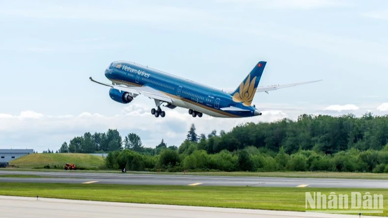 Vietnam Airlines triển khai dịch vụ check-in thẳng các chuyến bay quá cảnh tại Hồng Kông (Trung Quốc) ảnh 3