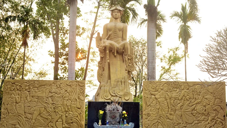 Ngày 25/4/1954, thực dân Pháp gây tội ác gì với nhân dân vô tội?