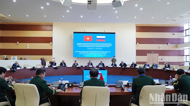 Phiên họp Thường trực Ủy ban phối hợp liên Chính phủ về Trung tâm Nhiệt đới Việt-Nga ảnh 2
