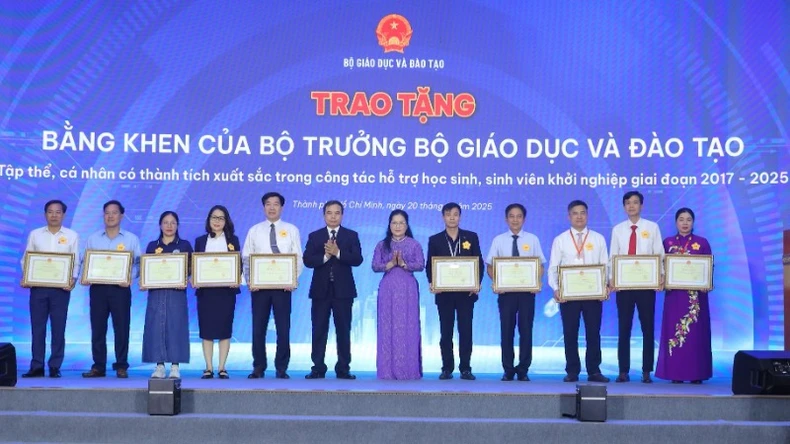 Bế mạc Ngày hội Khởi nghiệp quốc gia của học sinh, sinh viên lần thứ VII ảnh 3