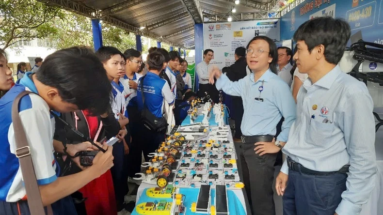 Bế mạc Ngày hội Khởi nghiệp quốc gia của học sinh, sinh viên lần thứ VII ảnh 1