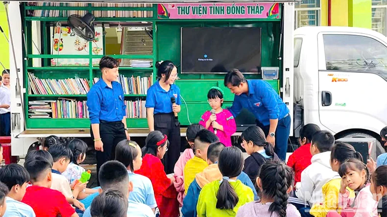 Đồng Tháp: Ra mắt mô hình “Thư viện - Hành trình kết nối du lịch xanh” ảnh 2