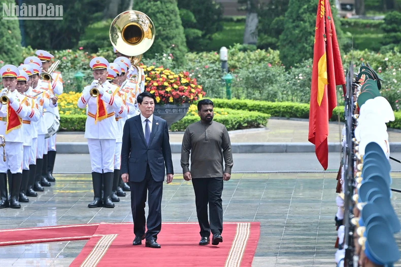 Chủ tịch nước Lương Cường chủ trì Lễ đón cấp Nhà nước Tổng thống Sri Lanka Anura Kumara Dissanayaka ảnh 1
