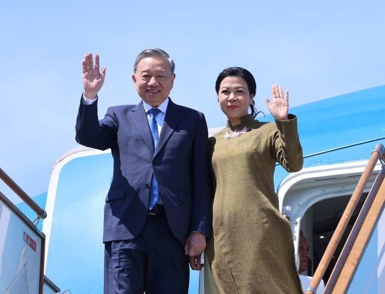 Tổng Bí thư kết thúc chuyến thăm Azerbaijan, lên đường thăm Liên bang Nga ảnh 2