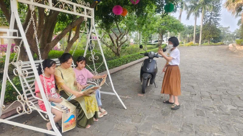 Người dân Vĩnh Phúc làm clip về phụ san kỷ niệm Ngày Giải phóng miền nam, thống nhất đất nước ảnh 1