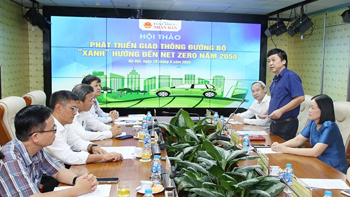 Thúc đẩy nhiều giải pháp phát triển giao thông đường bộ xanh