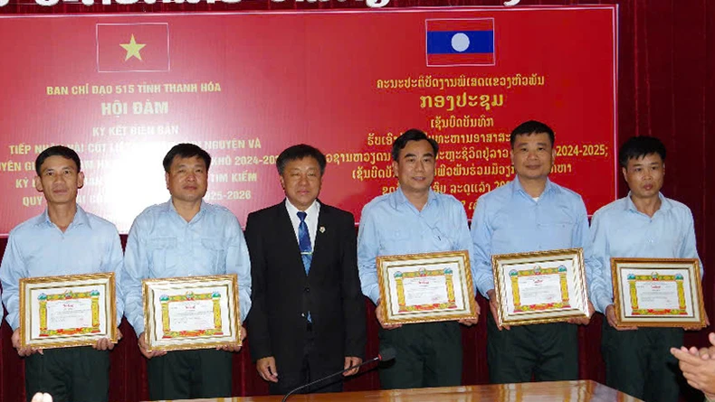 Tỉnh Thanh Hóa và tỉnh Hủa Phăn phối hợp tìm kiếm, quy tập hài cốt liệt sĩ ảnh 2