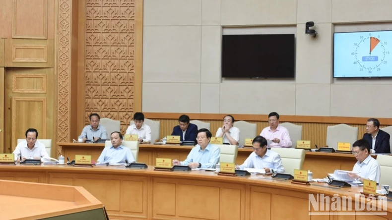 Xây dựng, thiết kế luật pháp, cơ chế, chính sách bảo đảm phù hợp, linh hoạt, hiệu quả ảnh 4