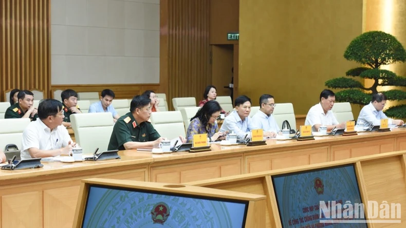 Chấn chỉnh, siết chặt công tác chống buôn lậu, gian lận thương mại và hàng giả, hàng nhái ảnh 6