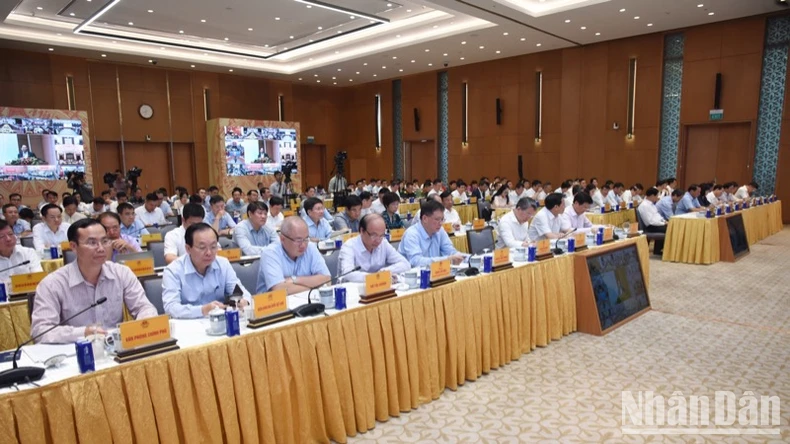 Phân tích, làm rõ nguyên nhân, tháo gỡ khó khăn, thúc đẩy động lực tăng trưởng đầu tư công ảnh 1