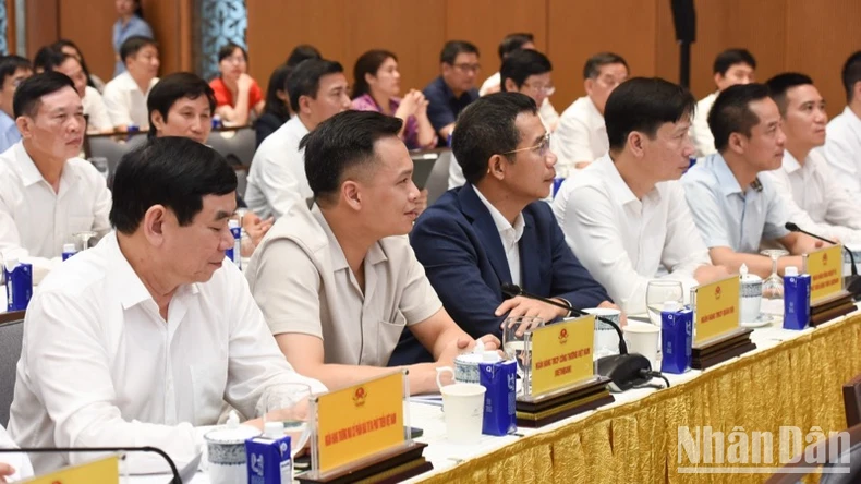 Phân tích, làm rõ nguyên nhân, tháo gỡ khó khăn, thúc đẩy động lực tăng trưởng đầu tư công ảnh 5