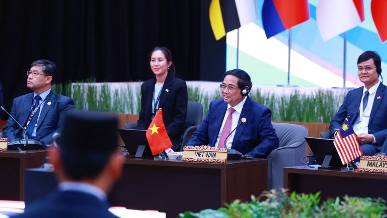 Lãnh đạo ASEAN đối thoại với Nghị viện, doanh nghiệp và thanh niên ảnh 7