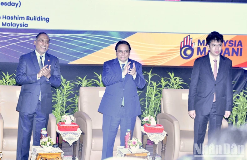 Việt Nam và Malaysia cùng chia sẻ, kết nối tri thức, đầu tư cho thế hệ tương lai ảnh 1