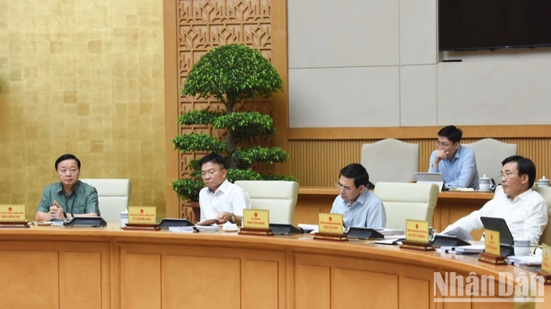 Thủ tướng Phạm Minh Chính chủ trì phiên họp Chính phủ về phân cấp, phân quyền ảnh 2
