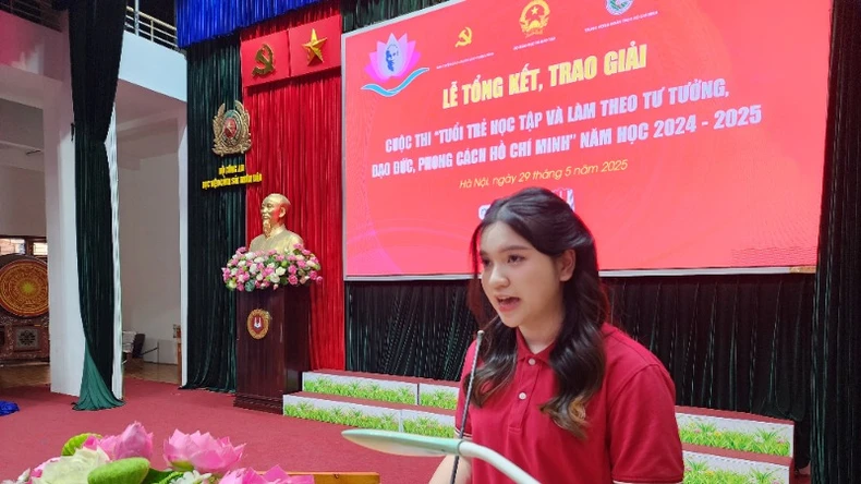 Trao giải Cuộc thi “Tuổi trẻ học tập và làm theo tư tưởng, đạo đức, phong cách Hồ Chí Minh” năm học 2024-2025 ảnh 4
