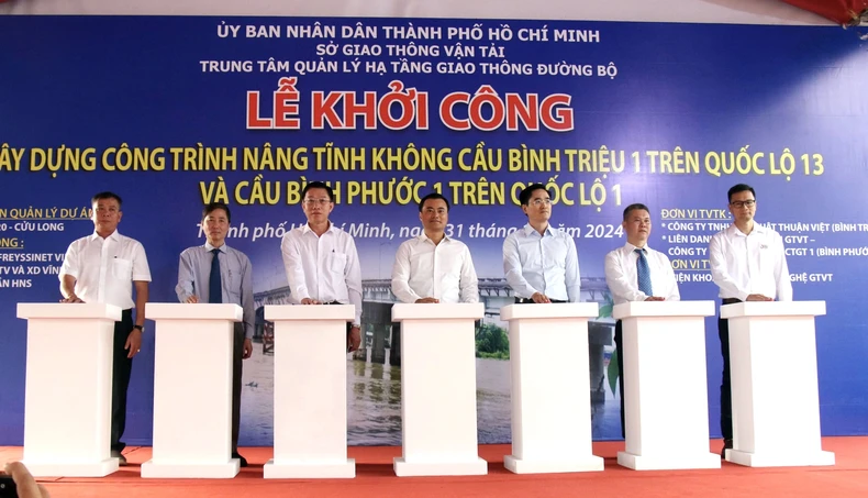 Thành phố Hồ Chí Minh nâng tĩnh không hai cầu trên Quốc lộ 1 và Quốc lộ 13 ảnh 1