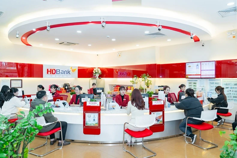 Hội nghị Nhà đầu tư HDBank: Bứt phá kinh doanh số cho mục tiêu hơn 20 nghìn tỷ đồng lợi nhuận ảnh 1