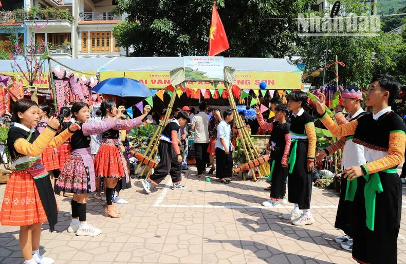 [Ảnh] Vui Tết Độc lập nơi vùng cao Sơn La ảnh 7