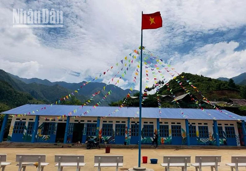 Khánh thành và bàn giao điểm trường đặc biệt khó khăn ở Sơn La ảnh 1
