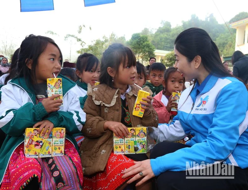 Sơn La ra quân khởi động Tháng Thanh niên, Tháng Ba biên giới ảnh 1