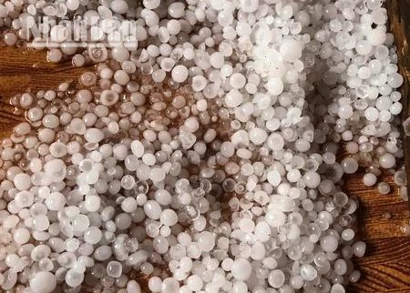 Mưa đá, gió lốc gây tốc mái, hư hại nhà của 469 hộ dân ở Sơn La ảnh 1