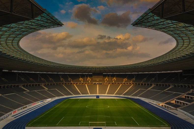 9. Sân vận động nào ở Đức sẽ tổ chức trận bán kết của EURO 2024?