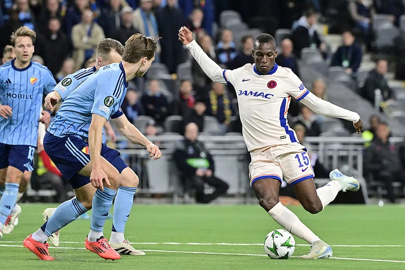 Cuộc chạy đua gay cấn cho Top 5 Premier League ảnh 4