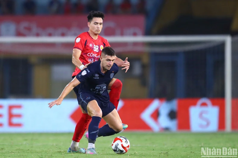 Công an Hà Nội hòa đáng tiếc trước Buriram United ở chung kết lượt đi ảnh 2