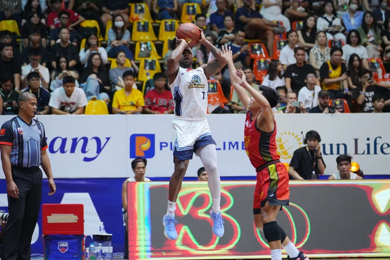 Saigon Heat thắng đậm trận khai màn VBA STAR X ảnh 1