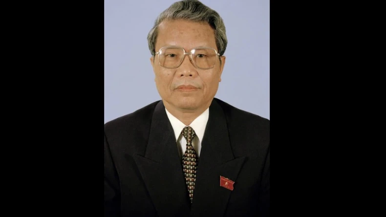 Tổ chức Lễ tang Đồng chí Trần Đức Lương với nghi thức Lễ Quốc tang ảnh 1