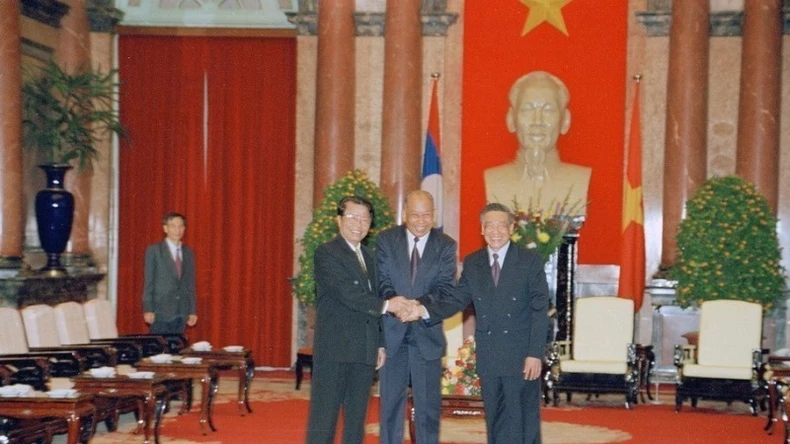 Đồng chí Trần Đức Lương - nhà lãnh đạo hết lòng phục vụ sự nghiệp cách mạng ảnh 7