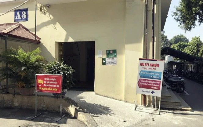 Những “khoảng tối” trong bệnh viện ảnh 1