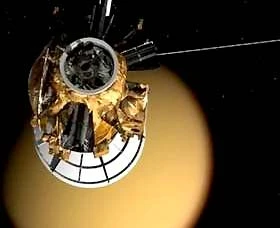 Tàu Huygens bắt đầu thám hiểm mặt trăng Titan của Sao Thổ