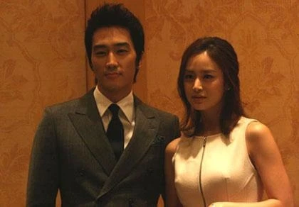 Song Seung Hun và Kim Tae Hee: Thích phở Hà Nội và áo dài Việt Nam