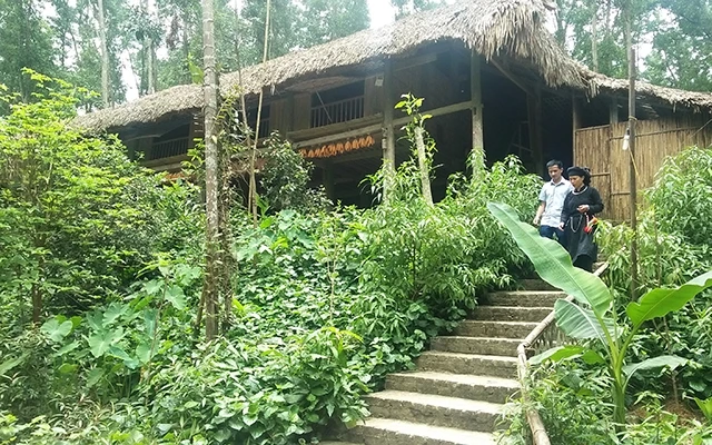 Nhà sàn của đồng bào dân tộc Tày được bảo tồn tại Làng Văn hóa Thái Hải TP Thái Nguyên.